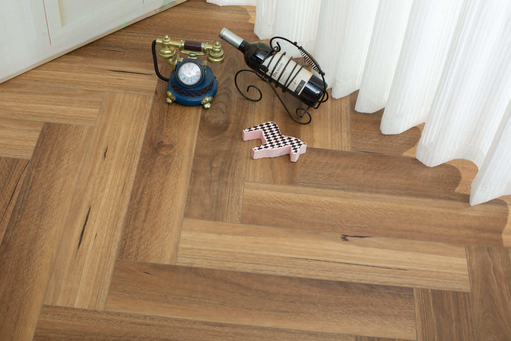 Плитка SPC "OneFloor" 3027 А,В  ЁЛКА (640*128*4 мм) — купить в Шахтах