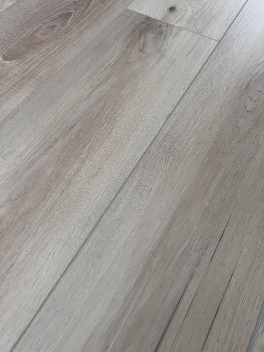 SPC ламинат "OneFloor" ЕСО 5021 (4V фаска) (1220*184*4 мм) — купить в Шахтах