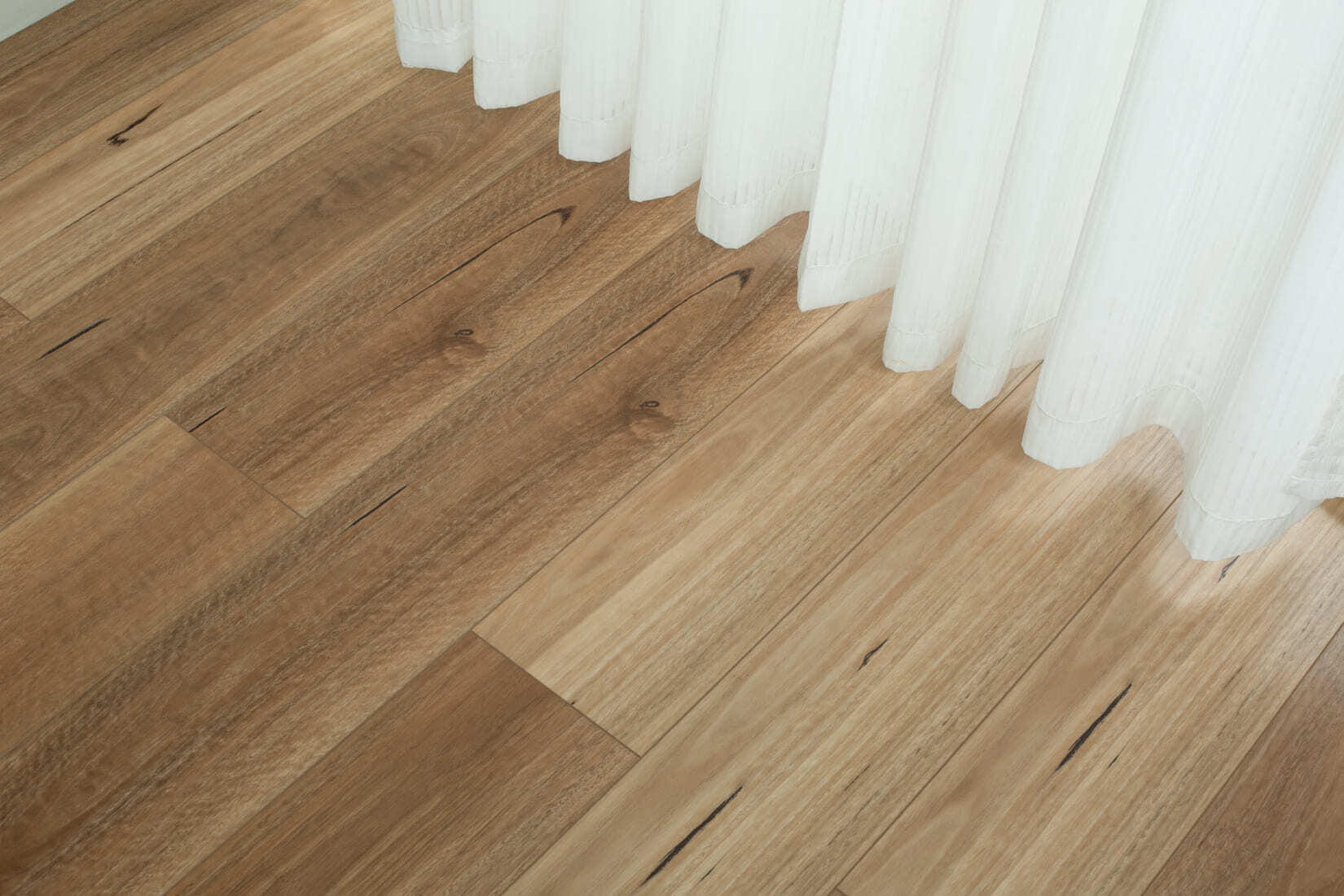 Плитка SPC "OneFloor" 9028 (1220*184*4 мм) — купить в Шахтах