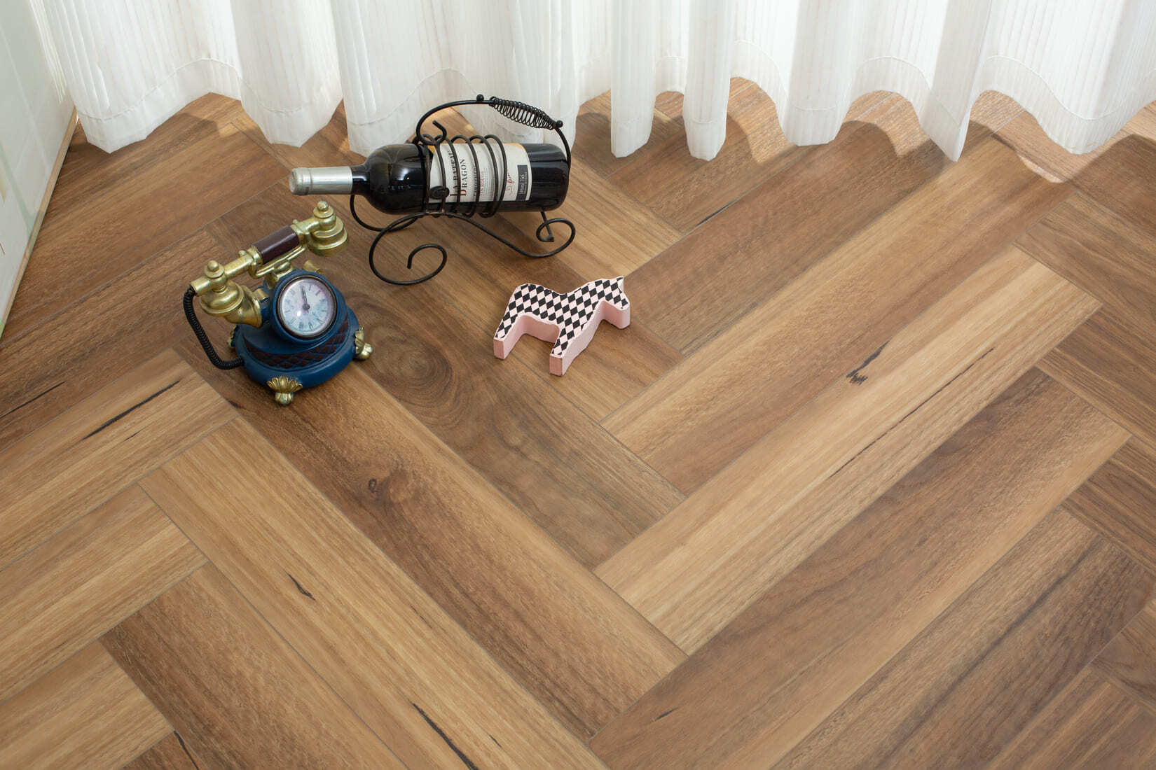 Плитка SPC "OneFloor" 3027 А,В  ЁЛКА (640*128*4 мм) — купить в Шахтах