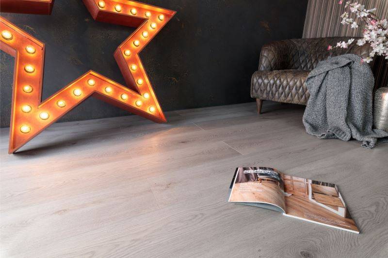 Замковая ПВХ плитка "Aquafloor" AF8022XXL (1800*228*8 мм) — купить в Шахтах