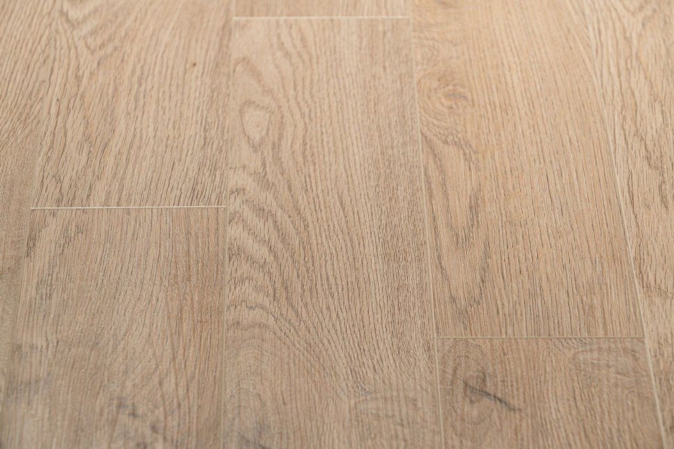 Виниловый ламинат "Bonkeel" Style Дуб Стоктон (1200*125*4 мм) — купить в Шахтах