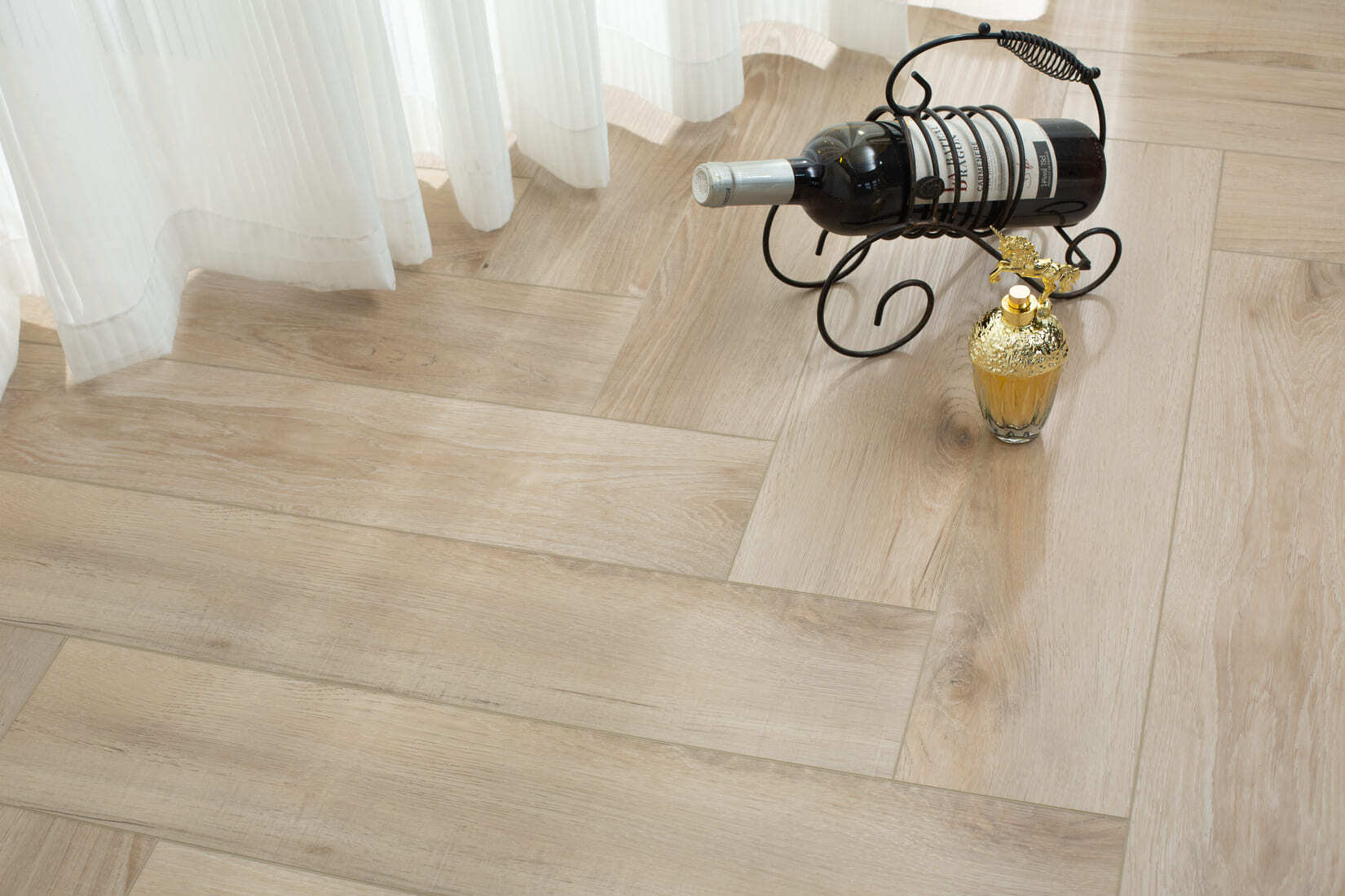 Плитка SPC "OneFloor" 3009 А,В  ЁЛКА (640*128*4 мм) — купить в Шахтах