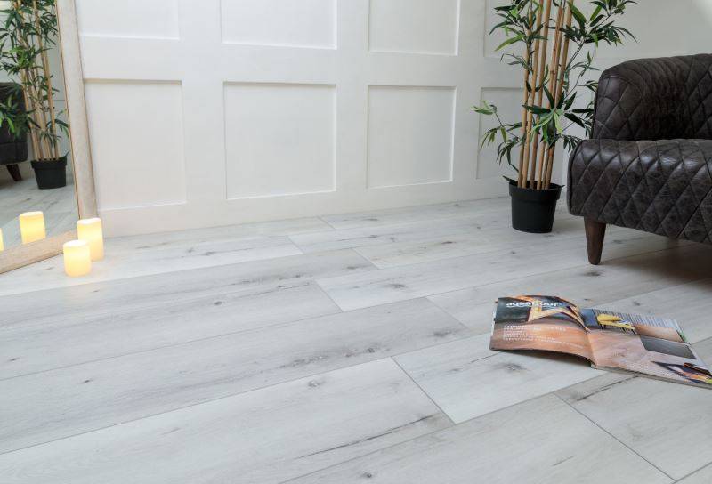 Замковая ПВХ плитка "Aquafloor" AF8006XL (1524*228*8 мм) — купить в Шахтах