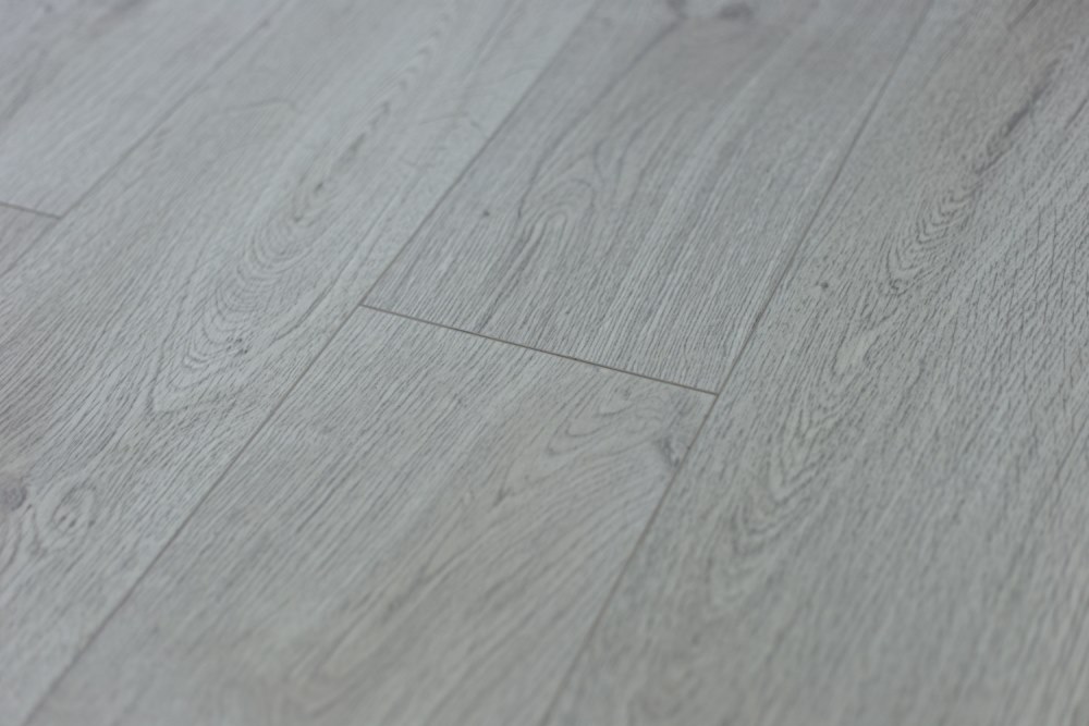 Плитка каменно-полимерная "Art Tile" Дуб Патрокл (1220*181*5,5 мм) — купить в Шахтах