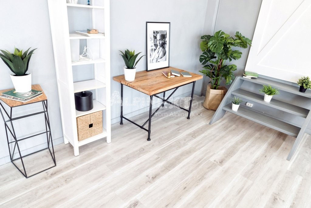 Замковая ПВХ плитка "Alpine Floor" Дуб выбеленный  (1220*183*4мм) — купить в Шахтах