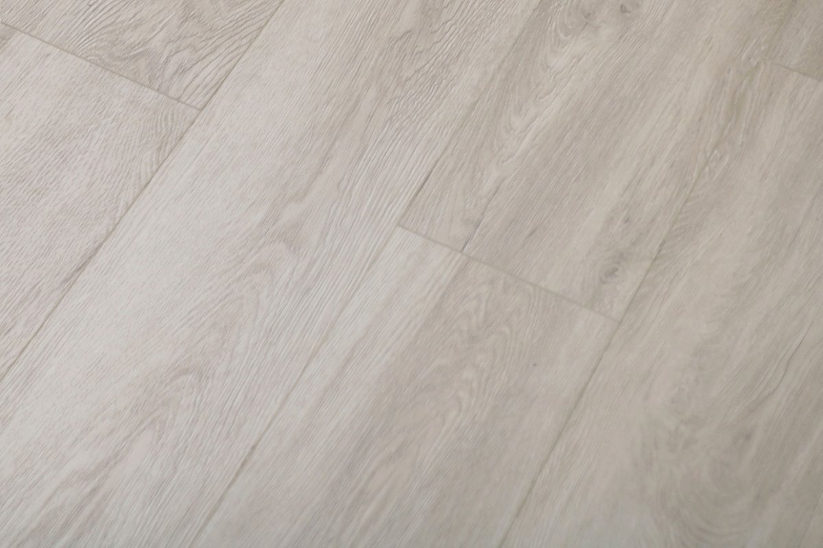 SPC ламинат "Profield" Дуб Кьявари (1220*184*4 мм) — купить в Шахтах